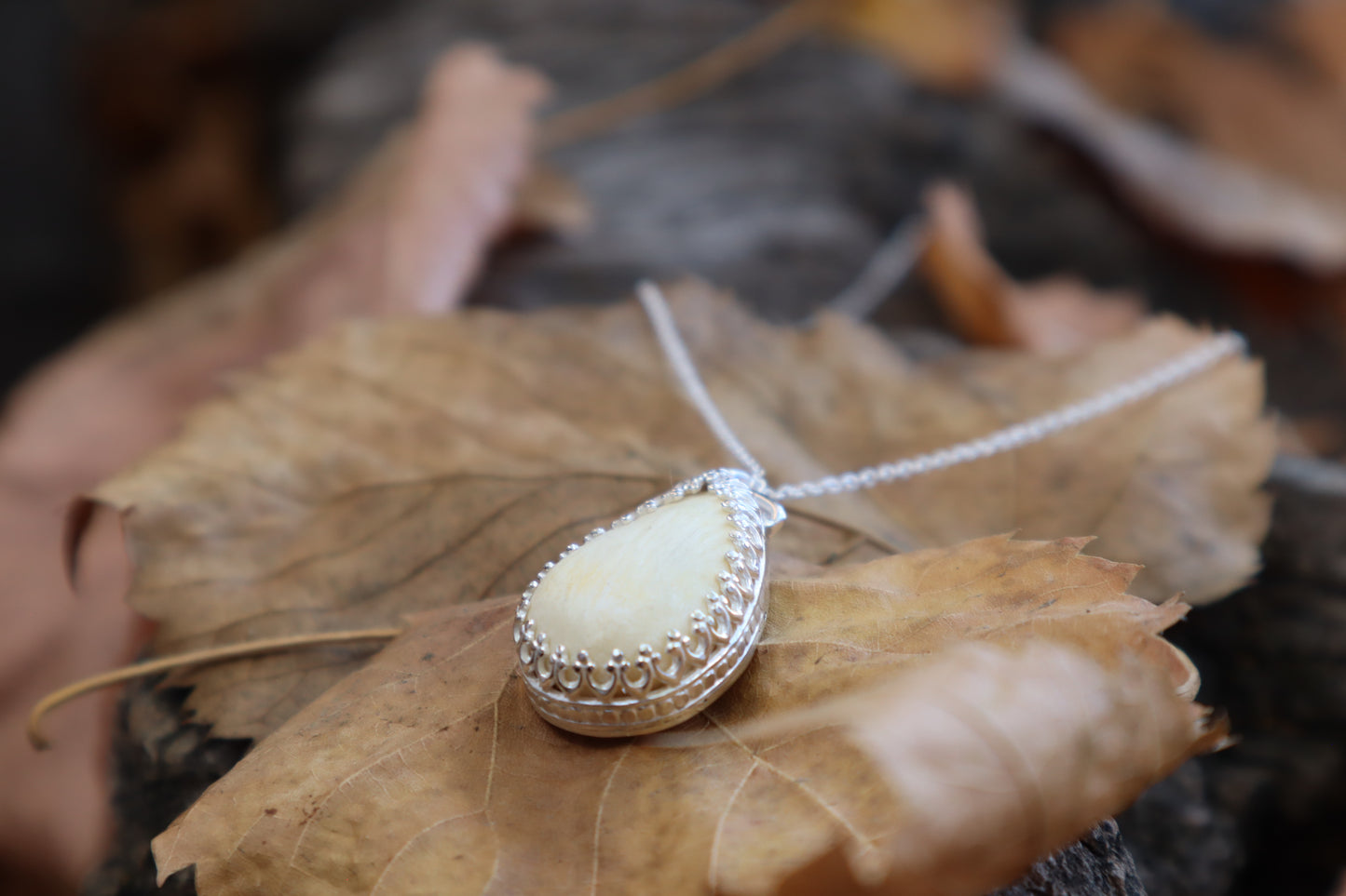 Bobcat Patella Necklace