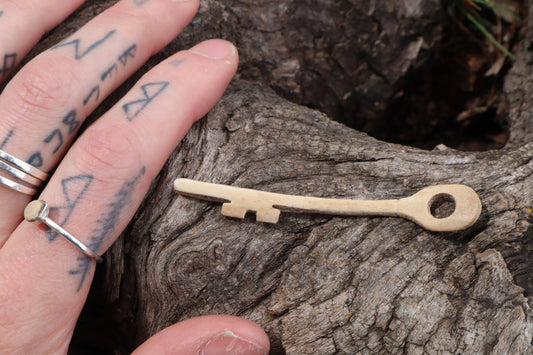 German Shepherd Skeleton Key