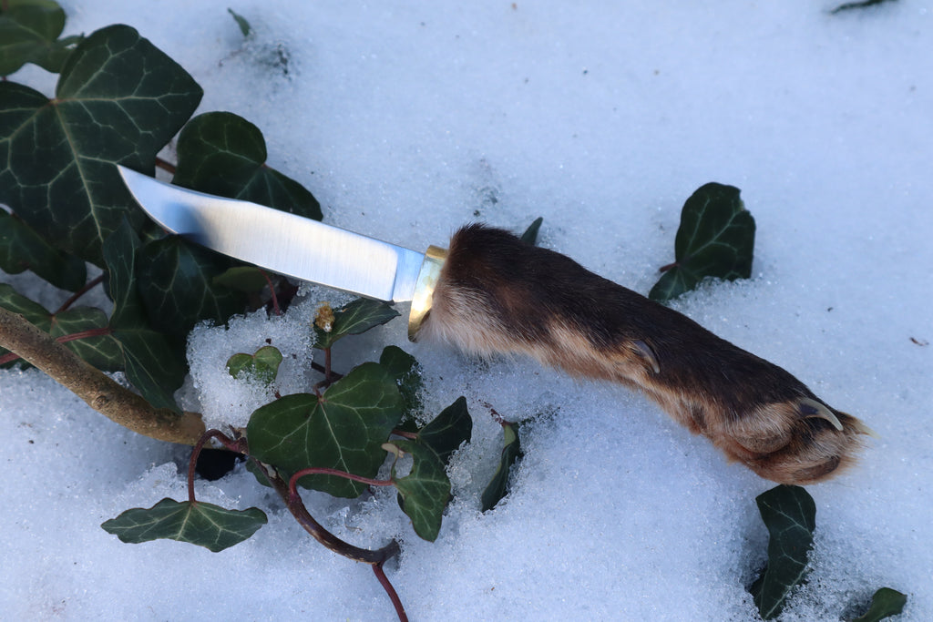 Red Fox Paw Knife