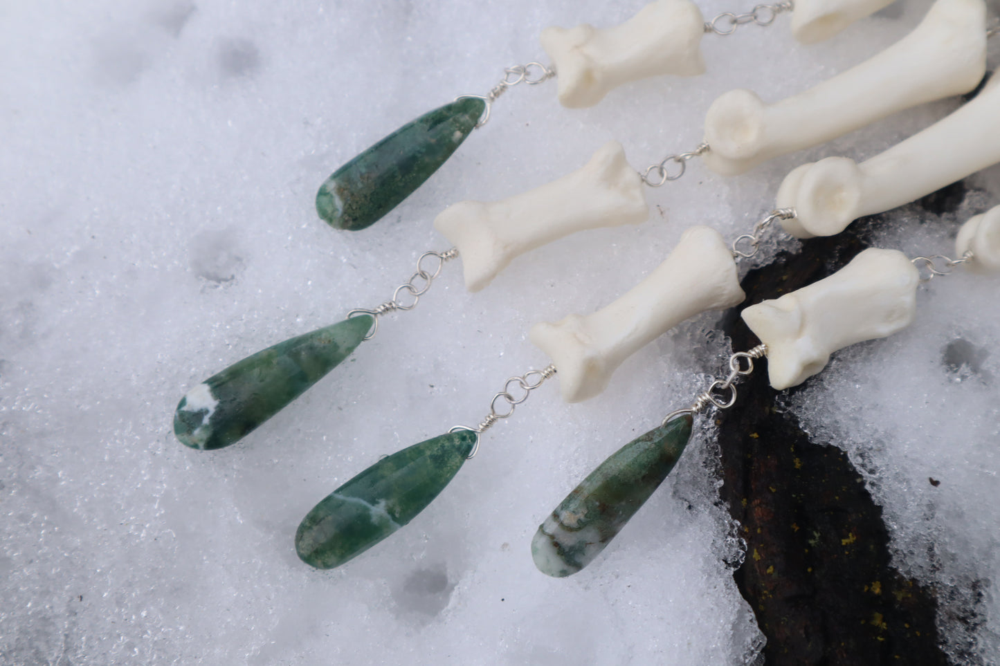 Fluid Wolf Paw Articulation with Tree Agate "Claws"