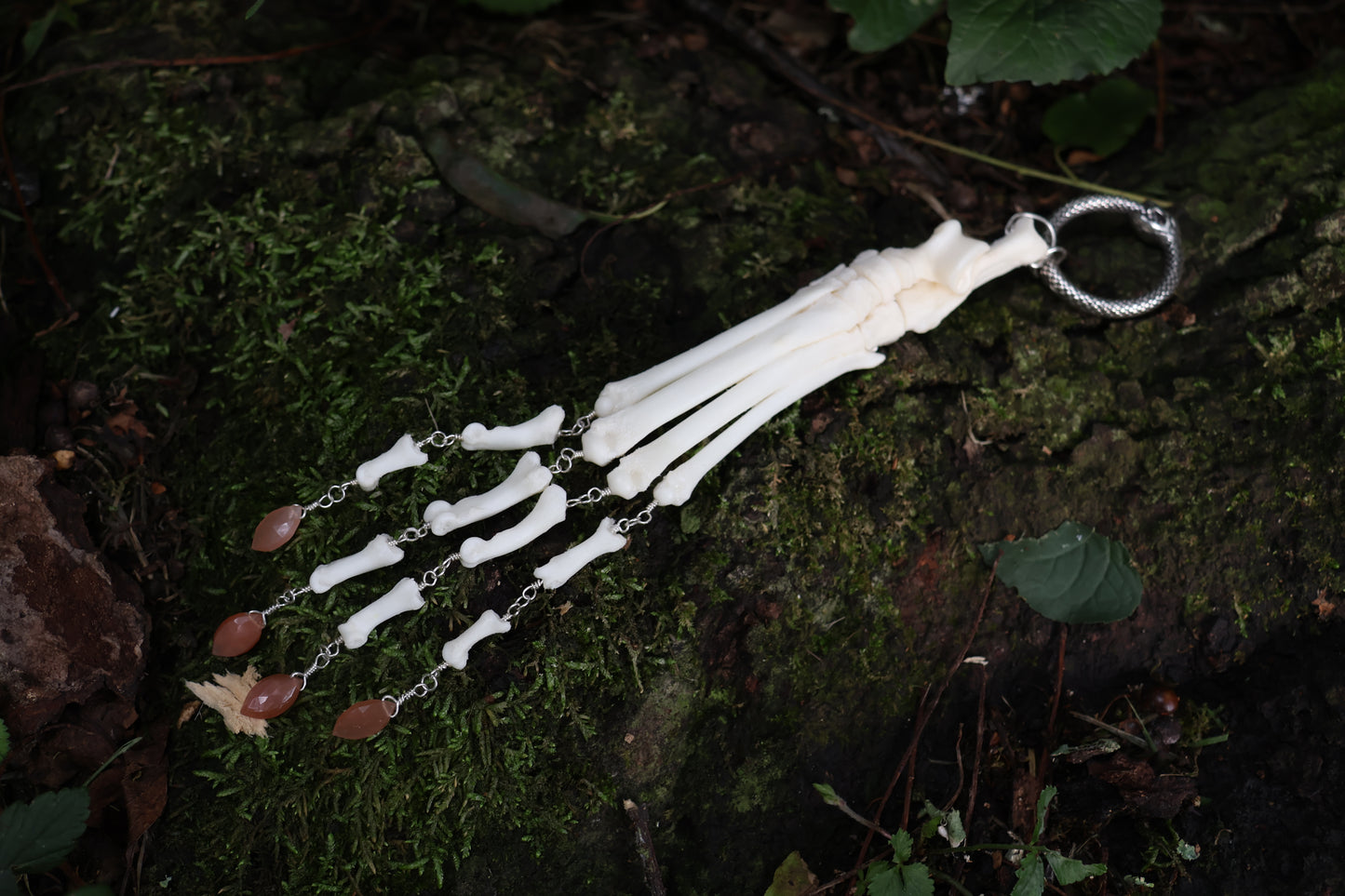 Fluid Bobcat Paw Articulation with Sunstone “Claws”