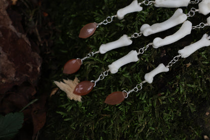 Fluid Bobcat Paw Articulation with Sunstone “Claws”