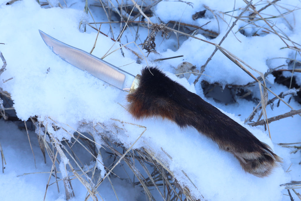 Red Fox Paw Knife