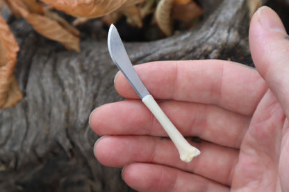 Kitten Tibia Knife