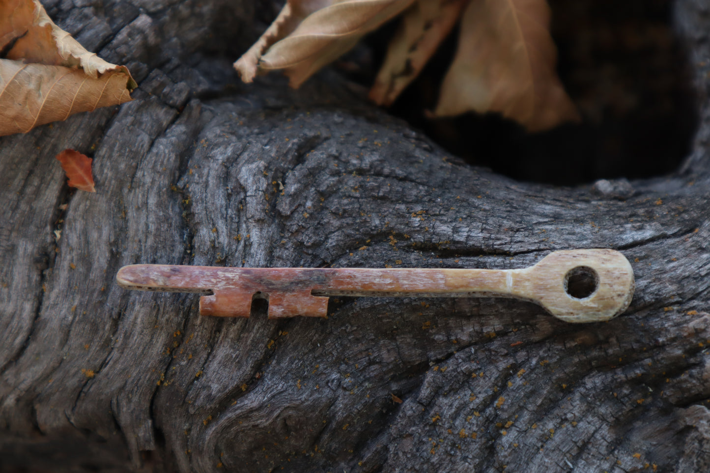 Great Pyrenees Bone Skeleton Key