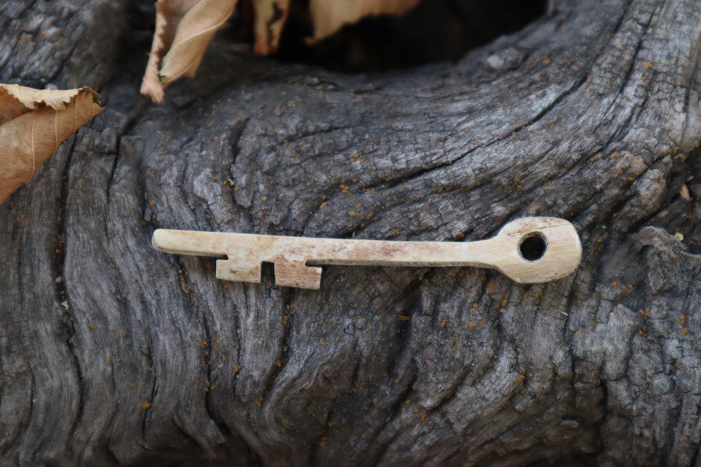 Great Pyrenees Bone Skeleton Key