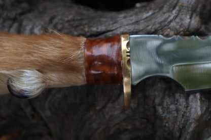 Sorceror's Coyote Paw Knife