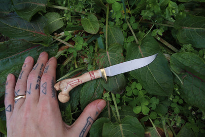 Hægur Magic Knife