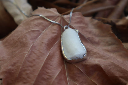 Wolf Patella Necklace