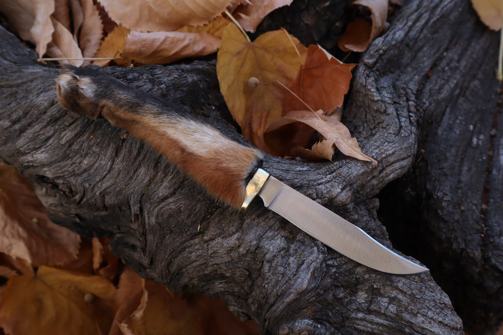 Red Fox Paw Knife