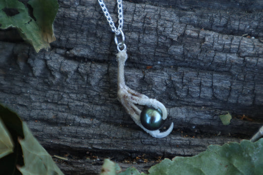 Clutched Pearl Necklace