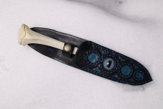 Damascus Whitetail Fawn Eye Knife