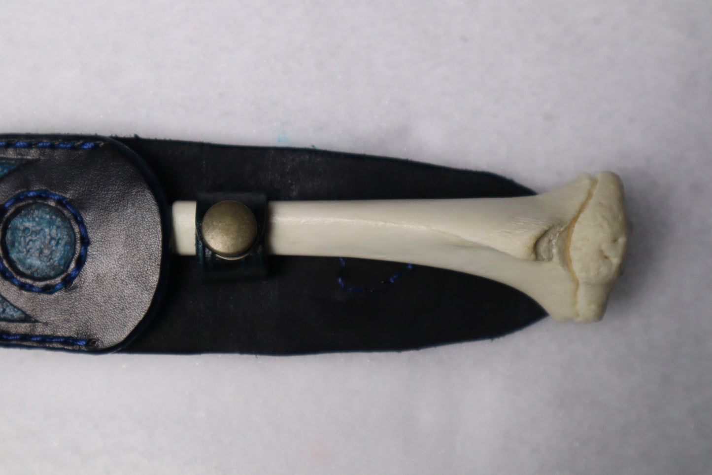 Damascus Whitetail Fawn Eye Knife