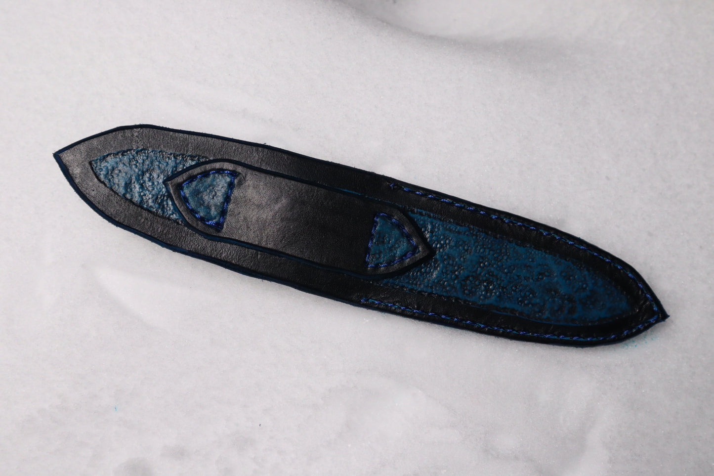 Damascus Whitetail Fawn Eye Knife