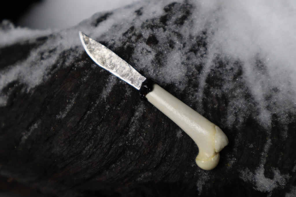 Kitten Femur Knife