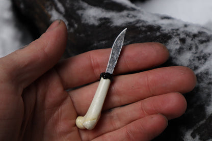 Kitten Femur Knife