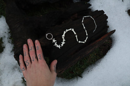 Fluid Red Fox Tail Articulation with Ouroboros Ring