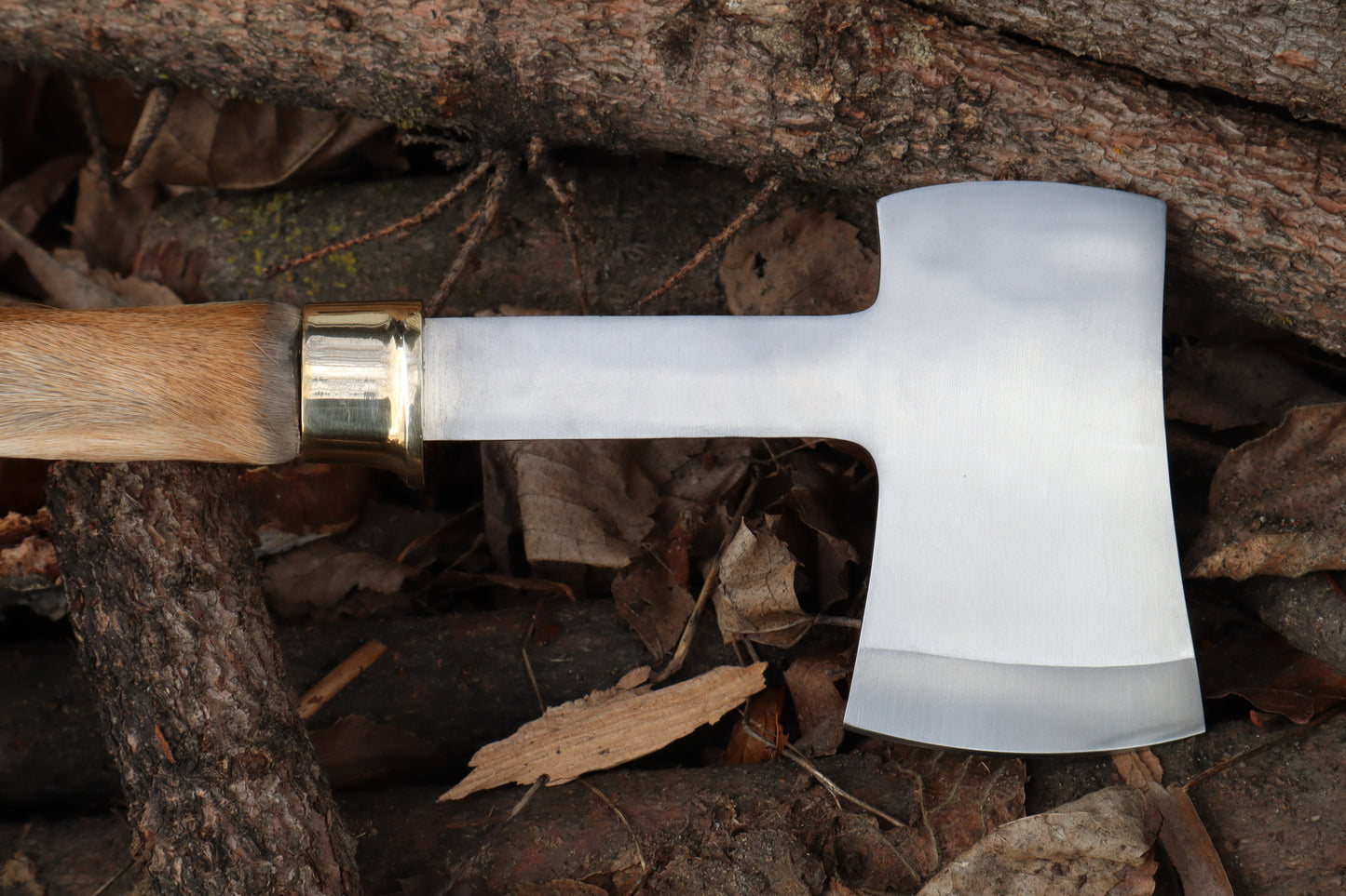 Whitetail Deer Hoof Hatchet