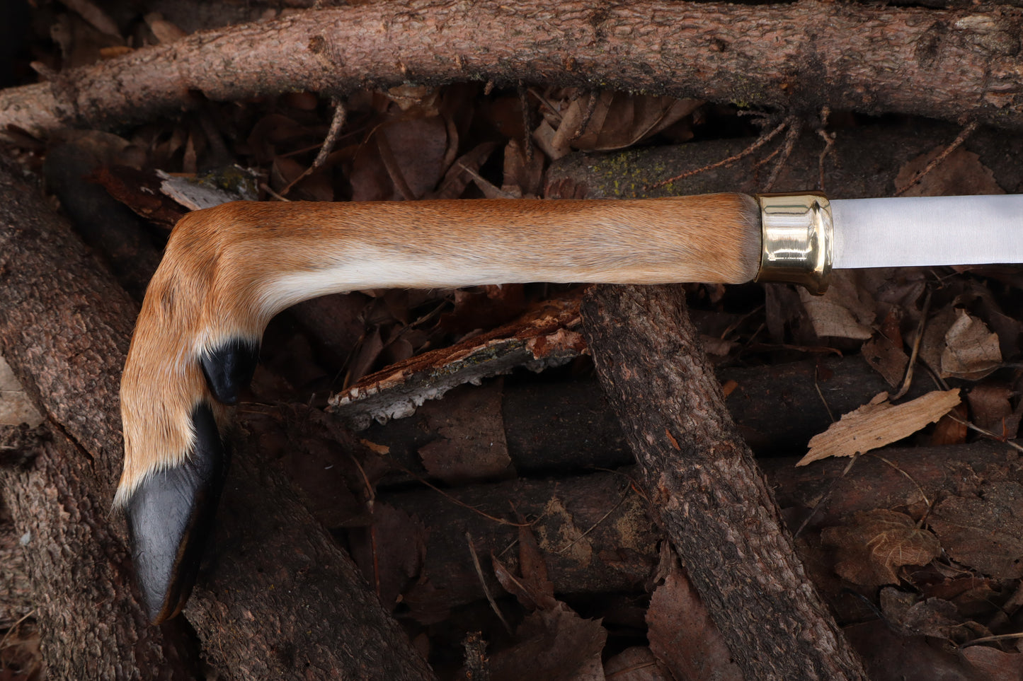 Whitetail Deer Hoof Hatchet