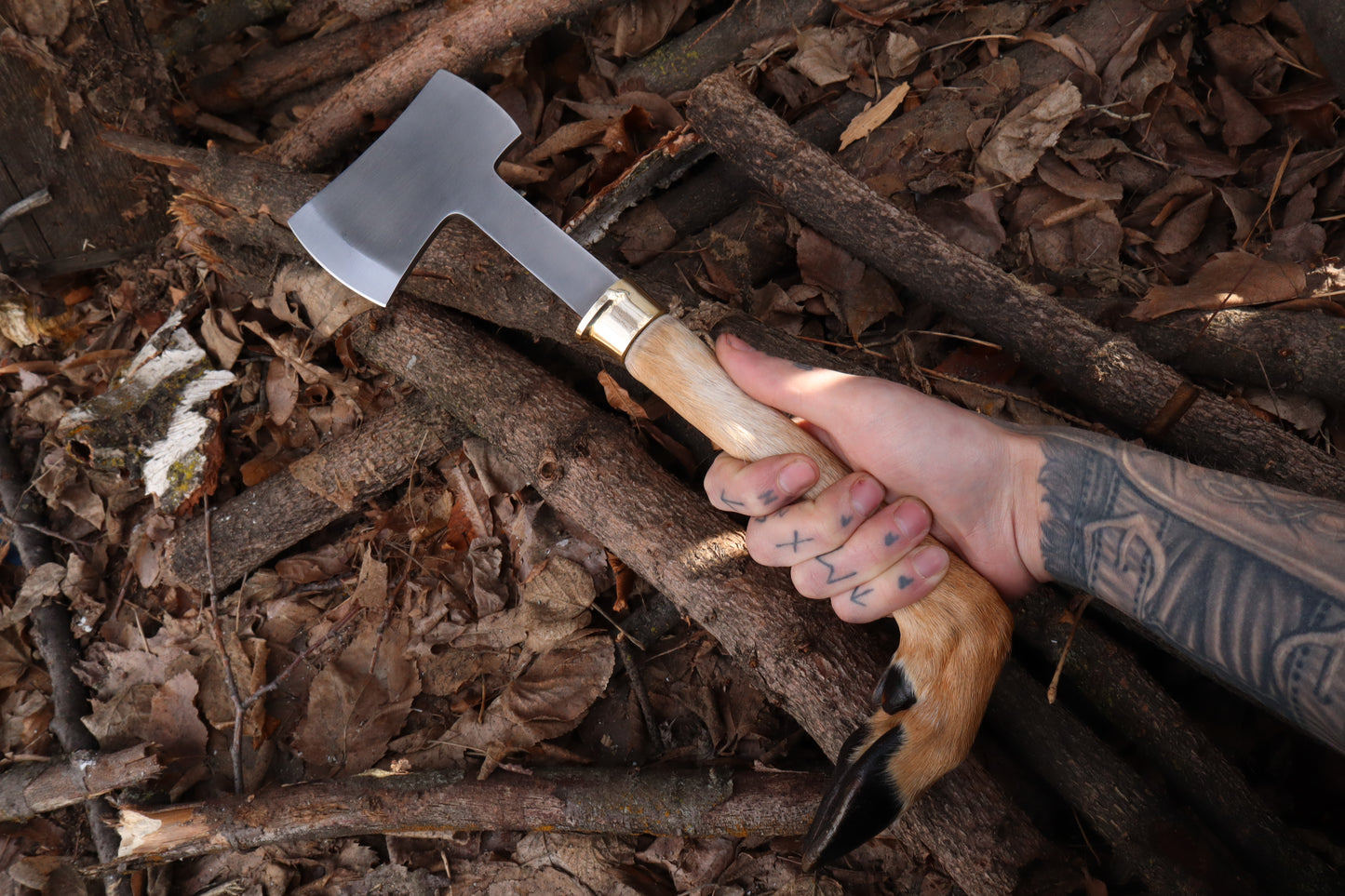 Whitetail Deer Hoof Hatchet