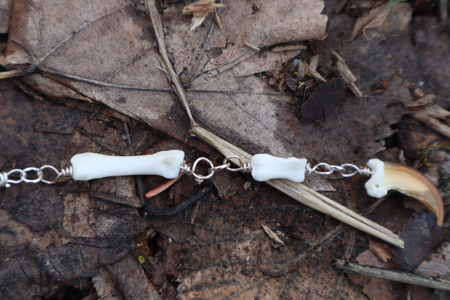 Dead Man's Toe - Fluid Articulated Coyote Finger