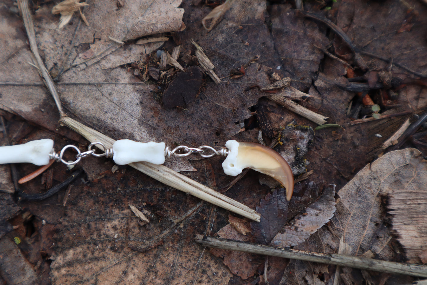 Dead Man's Toe - Fluid Articulated Coyote Finger