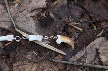 Dead Man's Toe - Fluid Articulated Coyote Finger