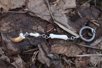 Dead Man's Toe - Fluid Articulated Coyote Finger