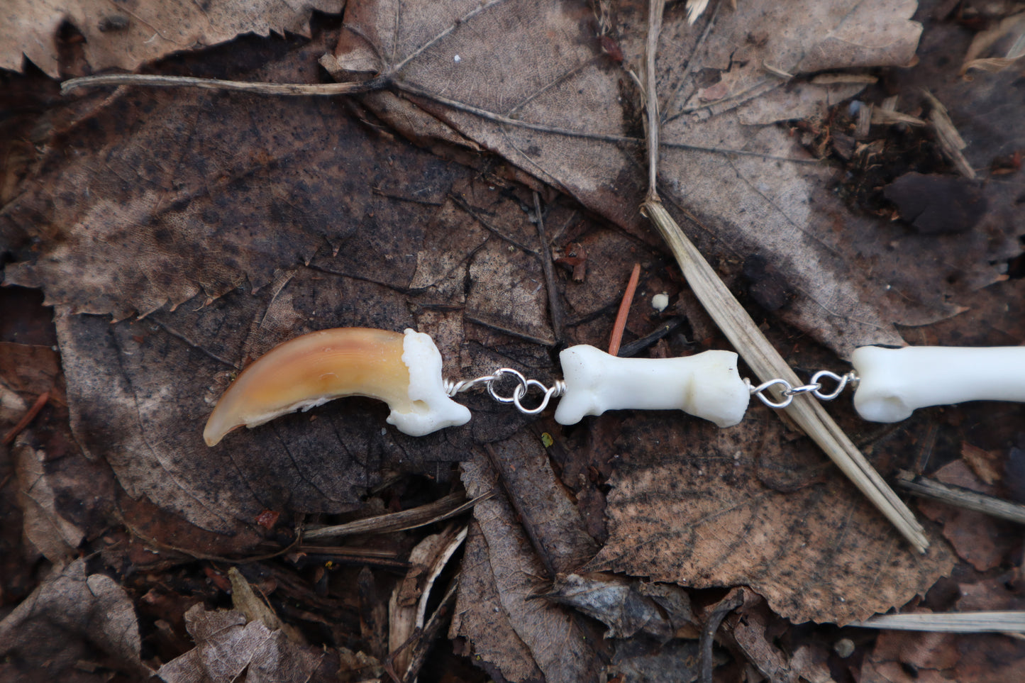 Dead Man's Toe - Fluid Articulated Coyote Finger