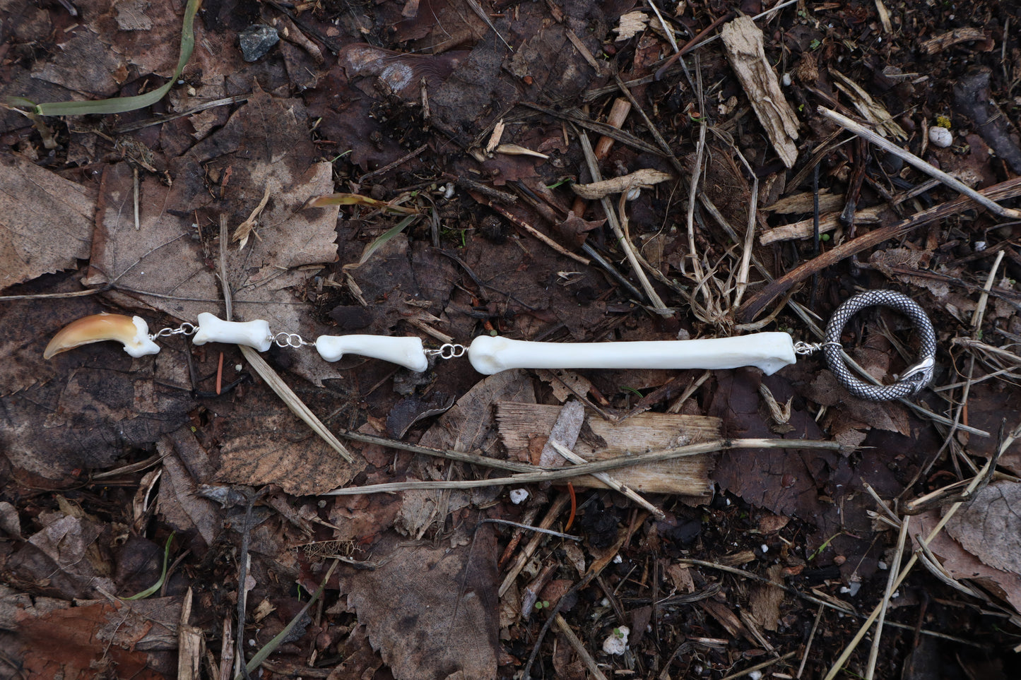 Dead Man's Toe - Fluid Articulated Coyote Finger