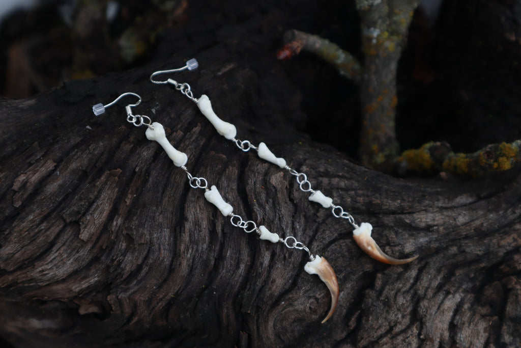 Fluid Porcupine Toe Earrings