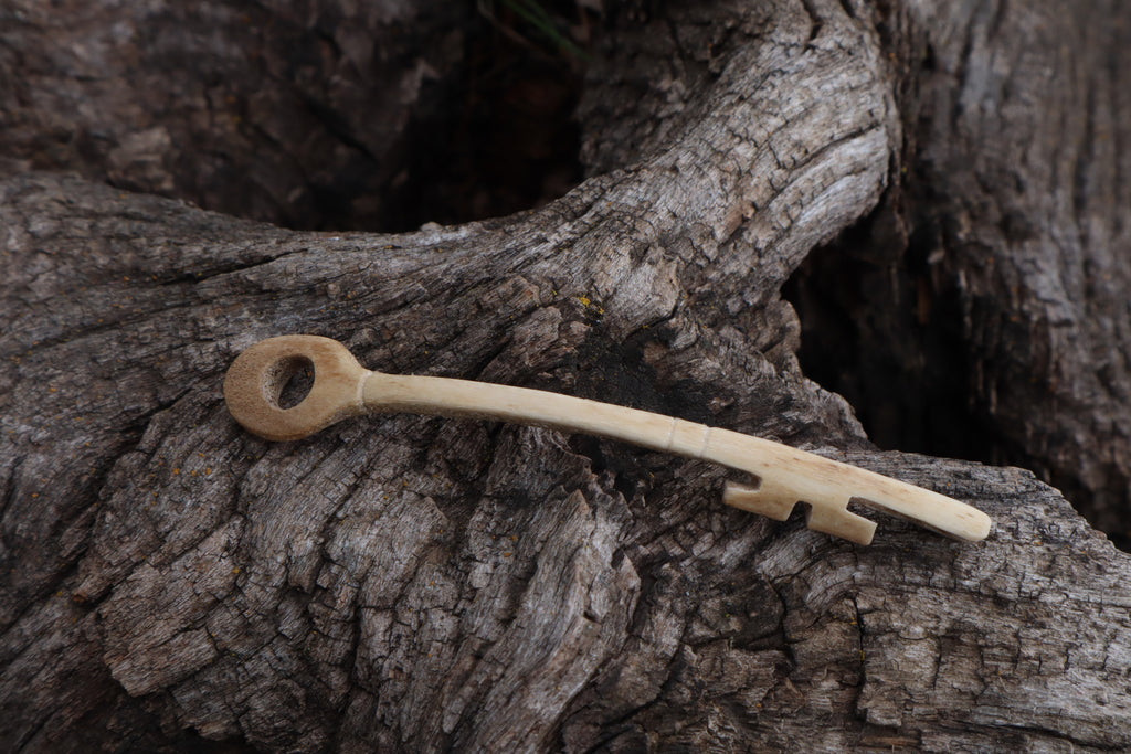 German Shepherd Skeleton Key