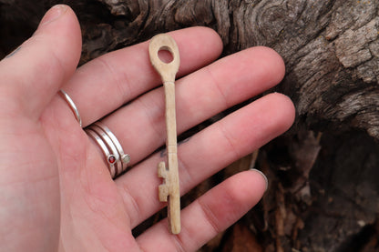 German Shepherd Skeleton Key