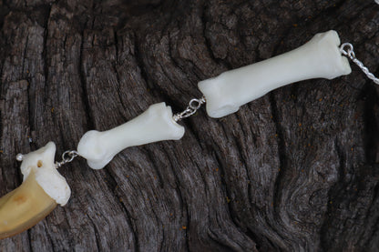 Gray Wolf Lariat Necklace
