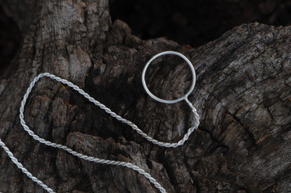 Gray Wolf Lariat Necklace