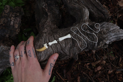 Gray Wolf Lariat Necklace
