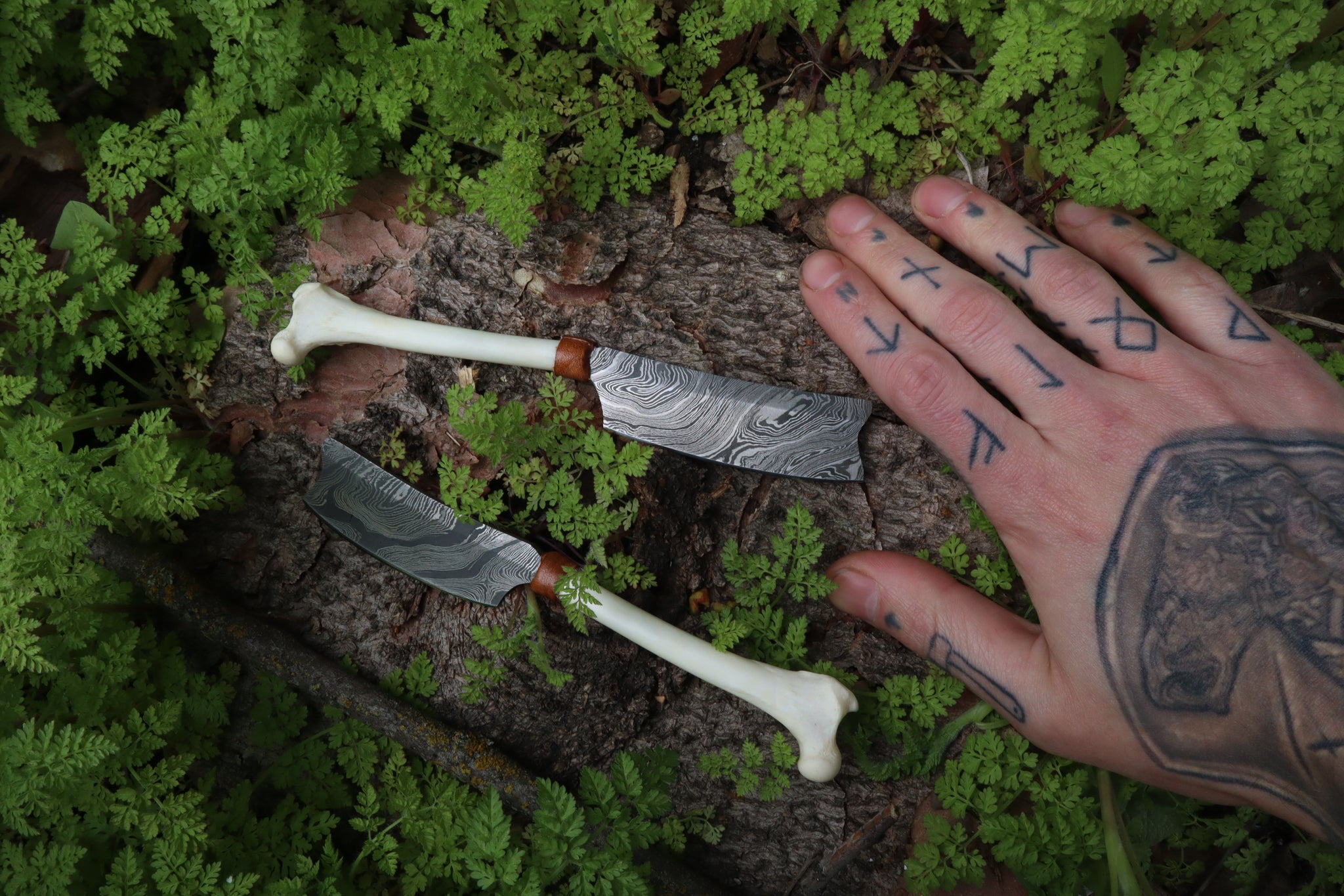 Damascus Red Fox Femur Cleaver