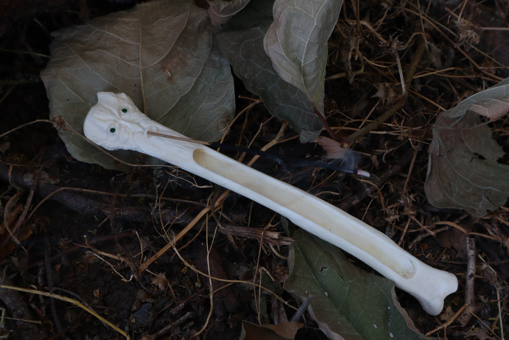 Emerald Eyes Gray Wolf Bone Incense Burner