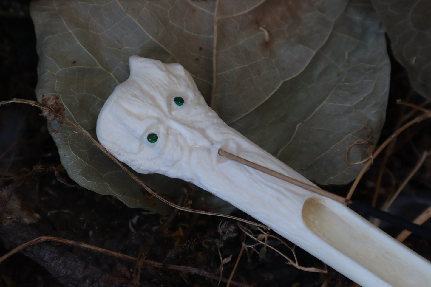 Emerald Eyes Gray Wolf Bone Incense Burner