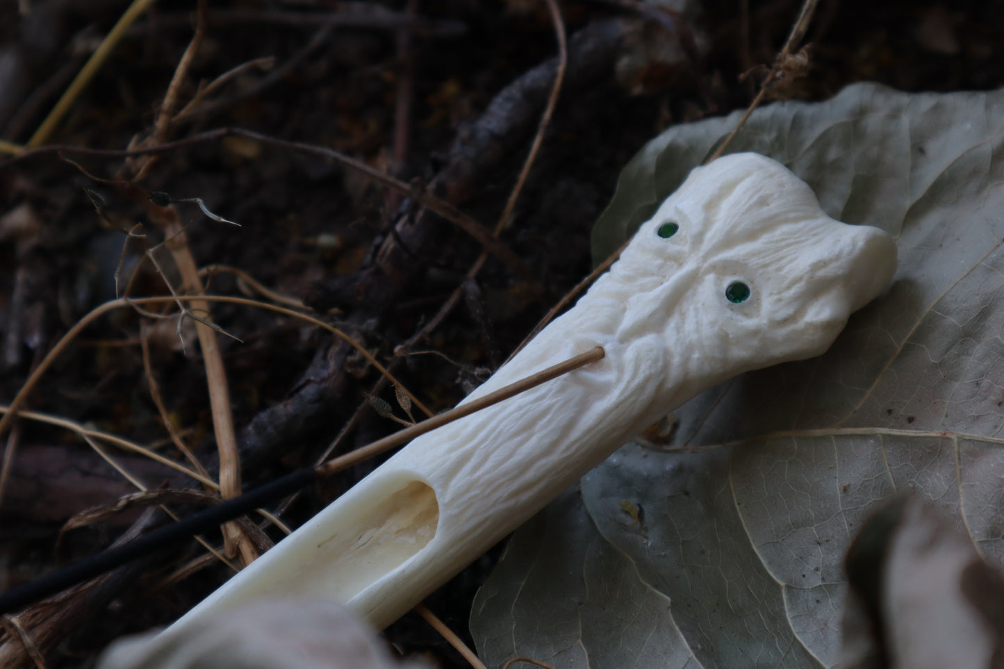 Emerald Eyes Gray Wolf Bone Incense Burner