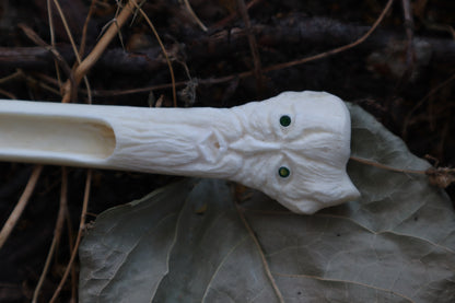 Emerald Eyes Gray Wolf Bone Incense Burner