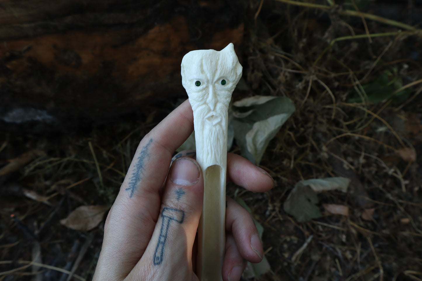 Emerald Eyes Gray Wolf Bone Incense Burner