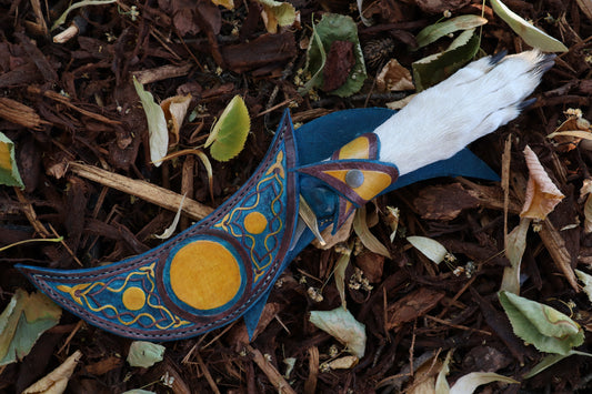 Damascus Gray Wolf Paw Knife with Crescent Moon Sheath