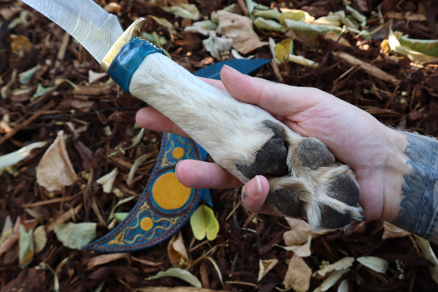 Damascus Gray Wolf Paw Knife with Crescent Moon Sheath