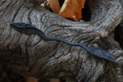 Hagall Leaf Goat Horn Offering Spoon
