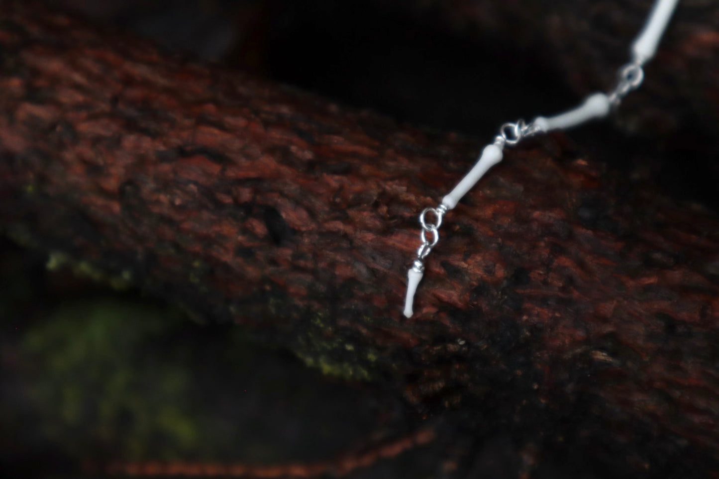 Fluid Articulated Coyote Tail Necklace - .925 Sterling Silver