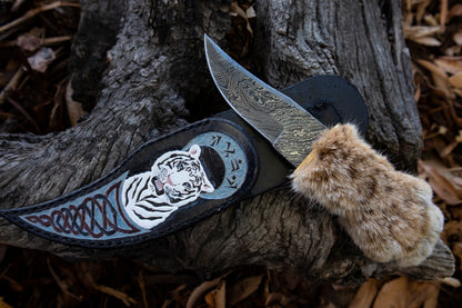 Reserved for Squirtle - Custom Leather Sheath for Bobcat Paw Knife