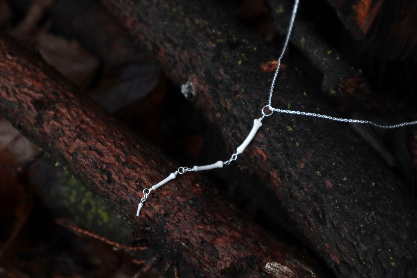 Fluid Articulated Coyote Tail Necklace - .925 Sterling Silver