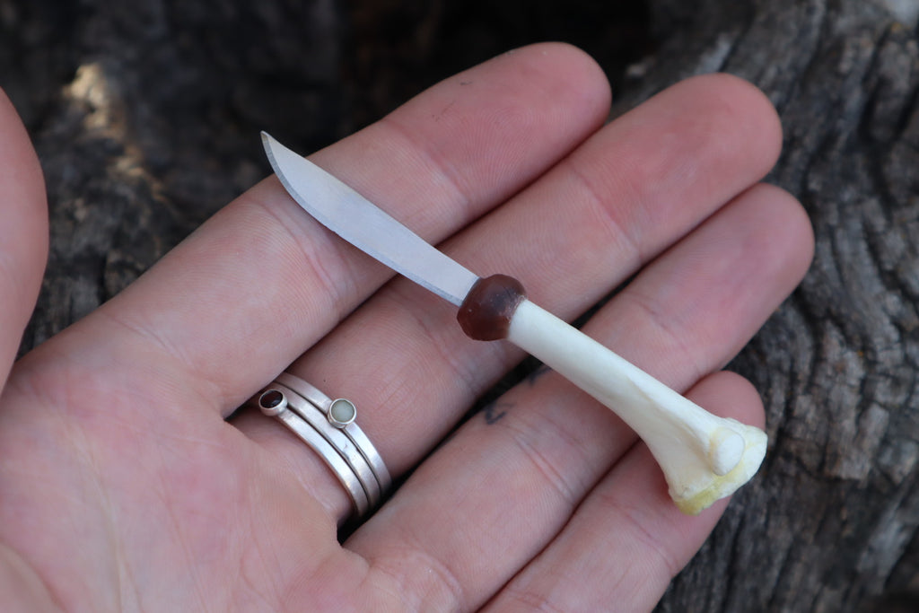 Kitten Tibia Knife