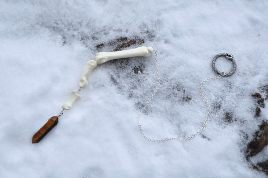 Mountain Lion Toe Pendulum with a Tigers Eye Point